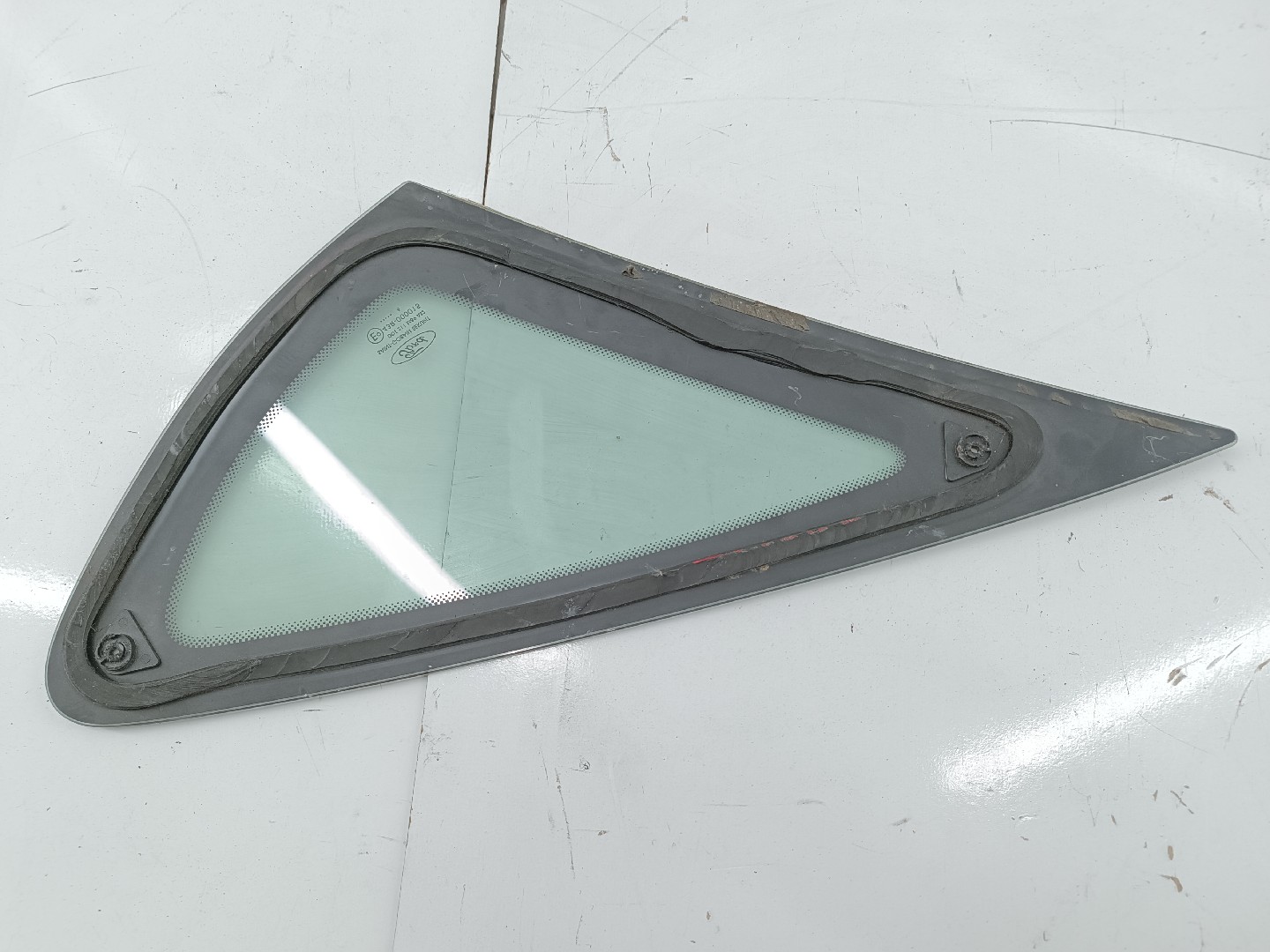 Vidro Triangular Tras Direito FORD FOCUS II (DA_, HCP, DP) | 04 - 13