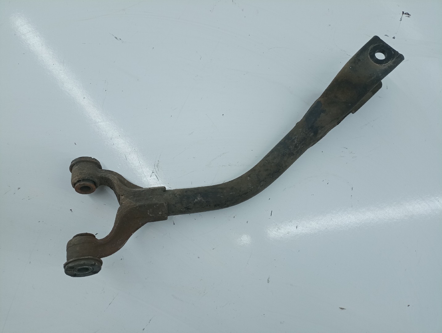 Braço de Suspensão traseiro direito PEUGEOT 406 Break (8E/F) | 96 - 04