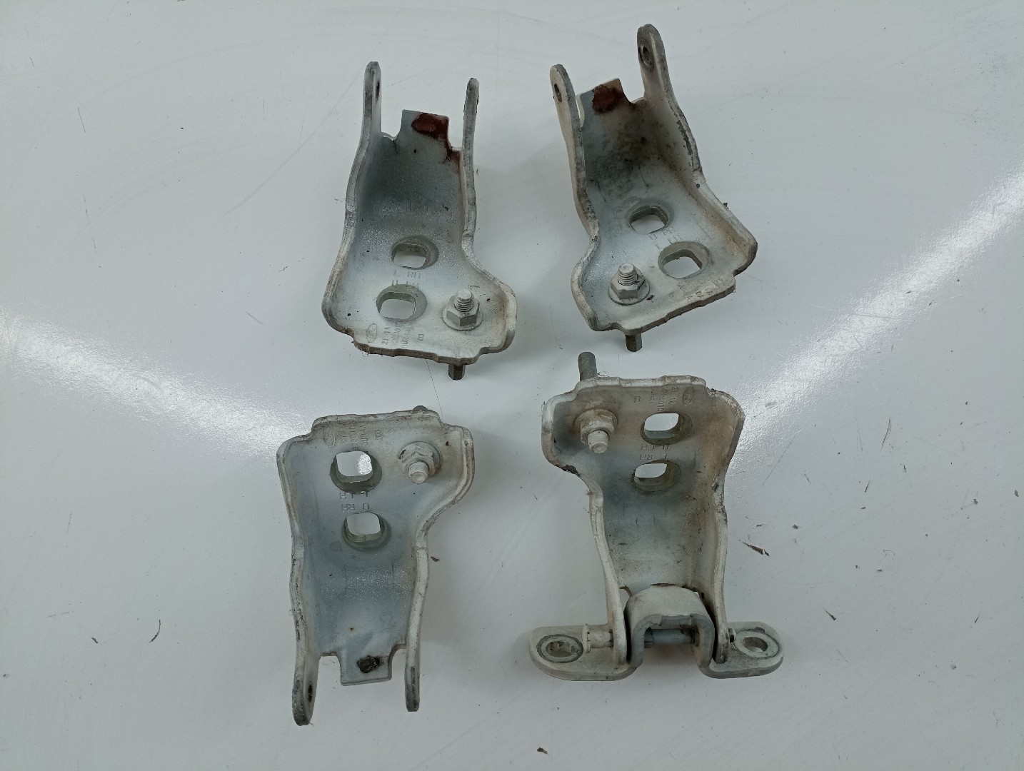 Dobradiças da porta FORD TRANSIT CONNECT (P65_, P70_, P80_) | 02 -  Imagem-1