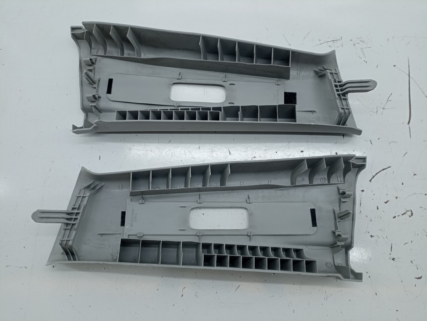 Acabamento de pilar superior do cinto MAZDA 3 (BK) | 03 - 09 Imagem-4