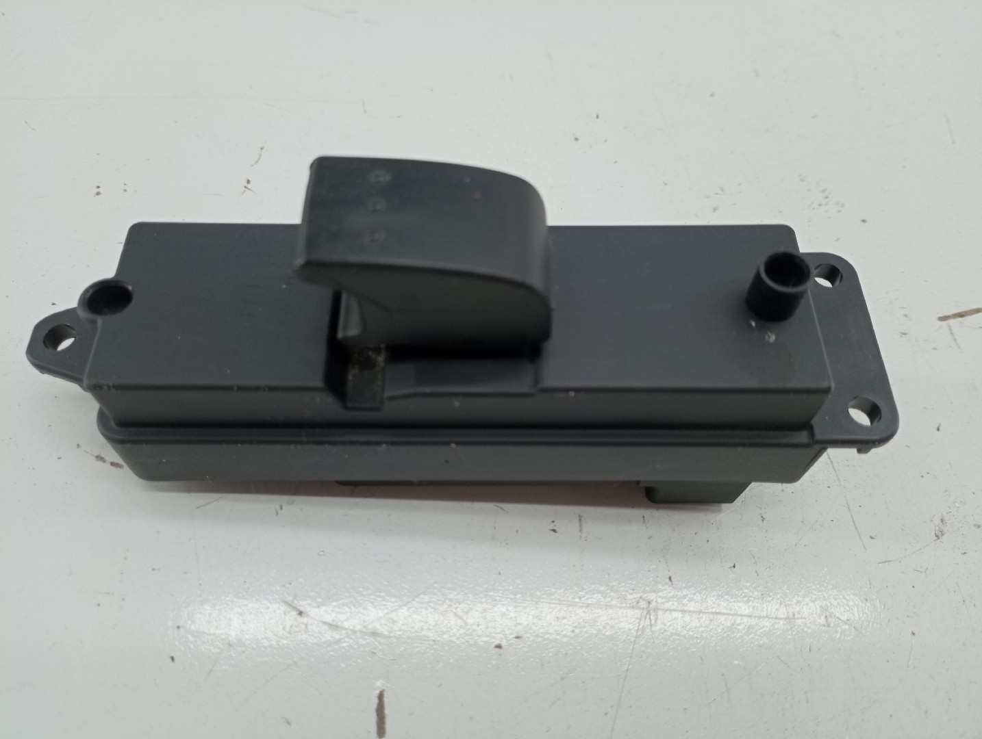 Comutador de vidro frente direito MAZDA 3 (BK) | 03 - 09 Imagem-5