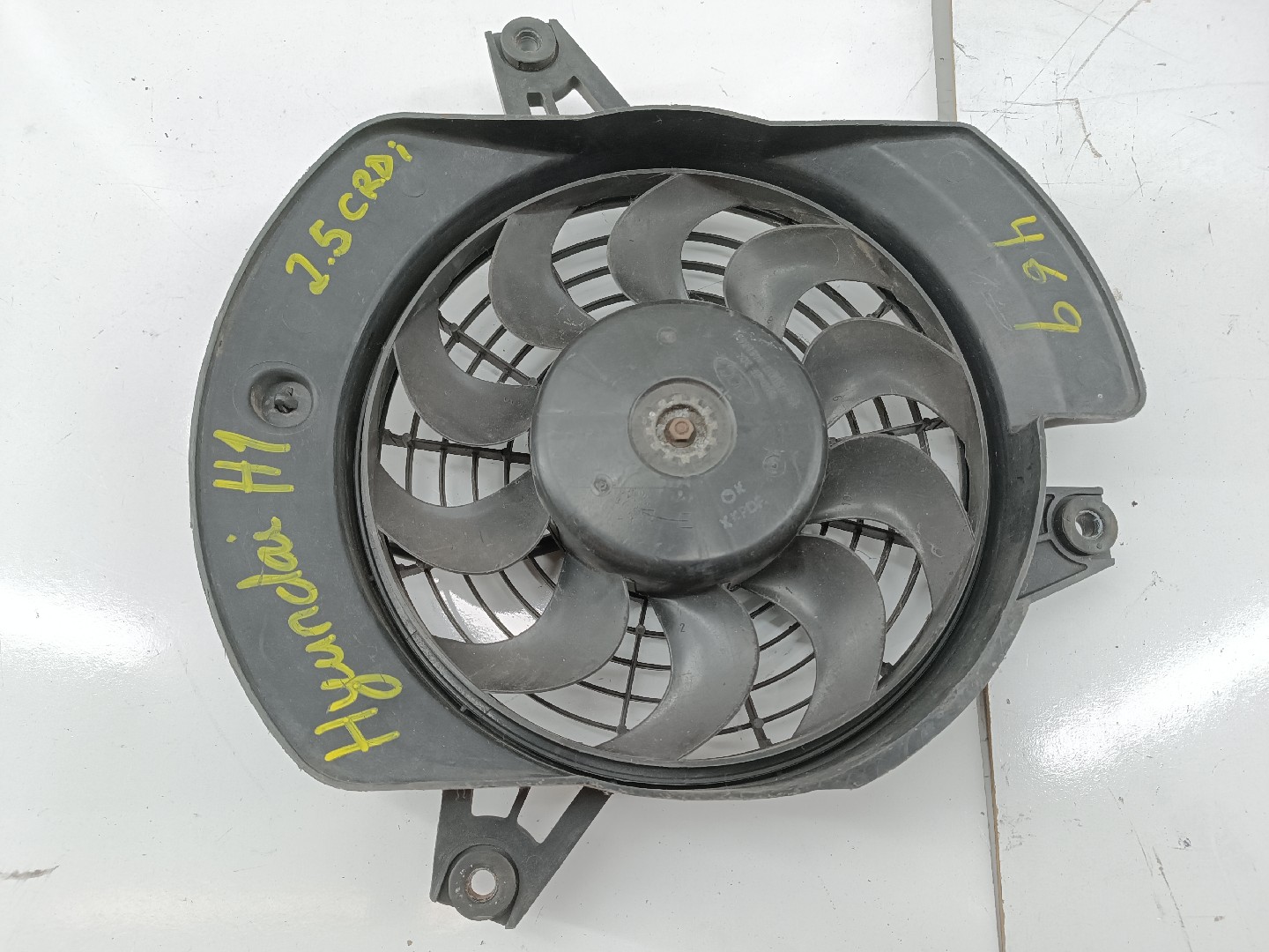 Termo ventilador HYUNDAI H-1 / STAREX Veículo multiuso (A1) | 97 - 