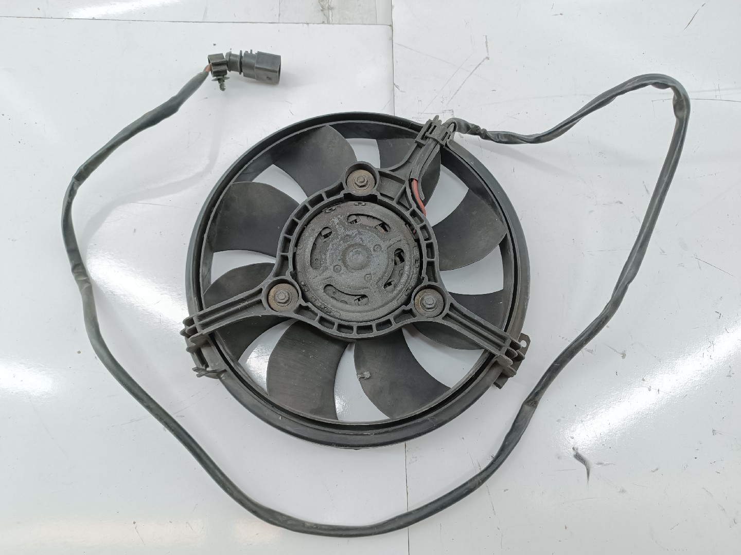 Termo ventilador SKODA SUPERB I (3U4) | 01 - 08