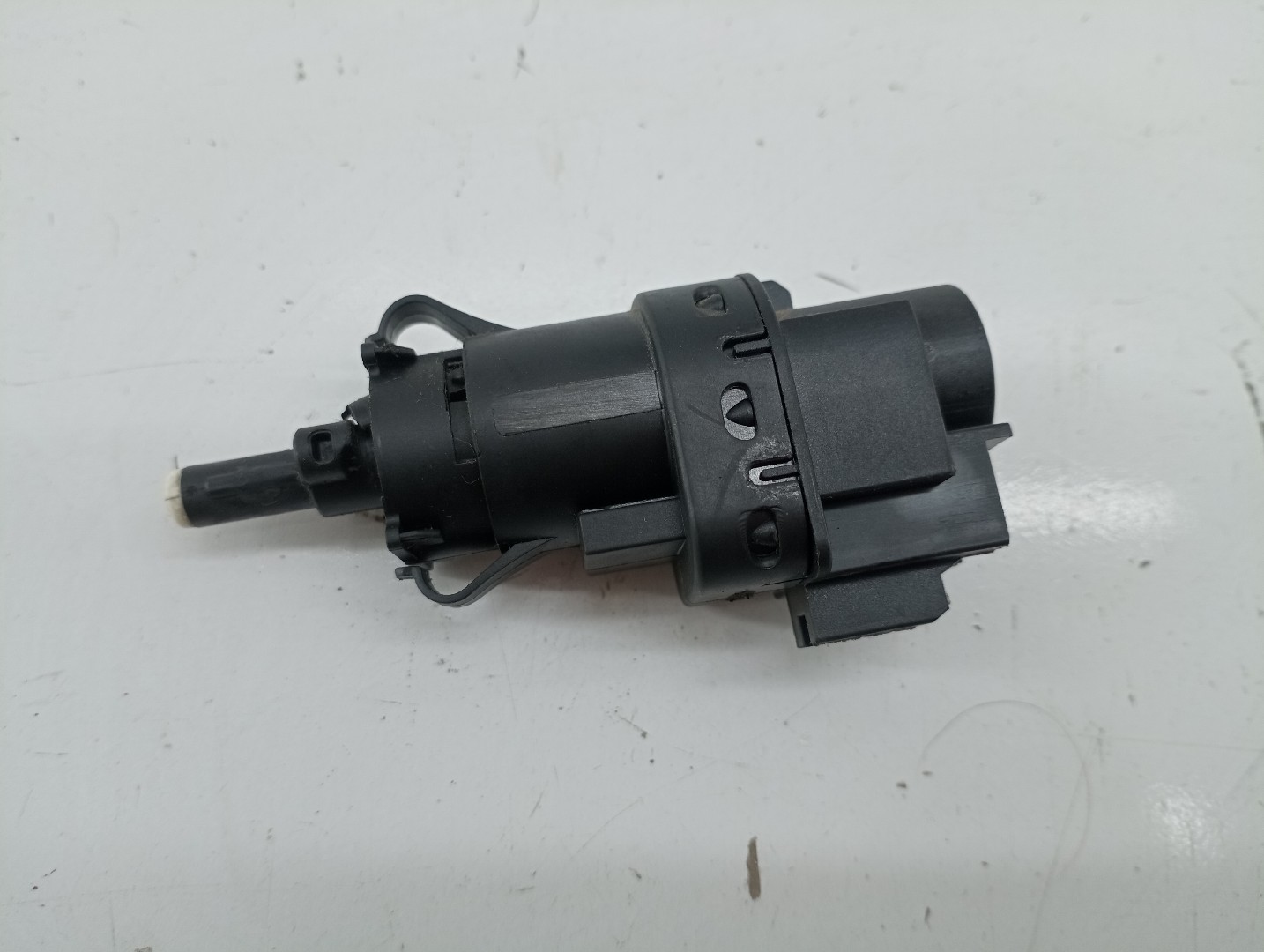 Sensor do pedal de travão MAZDA 3 (BK) | 03 - 09 Imagem-3
