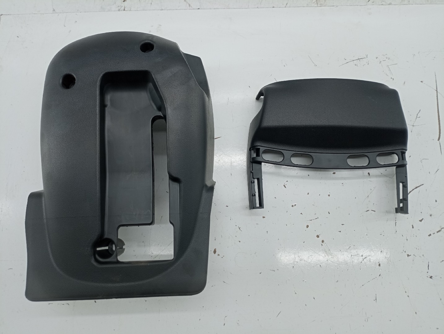 Capa de coluna de direção MAZDA 3 (BK) | 03 - 09