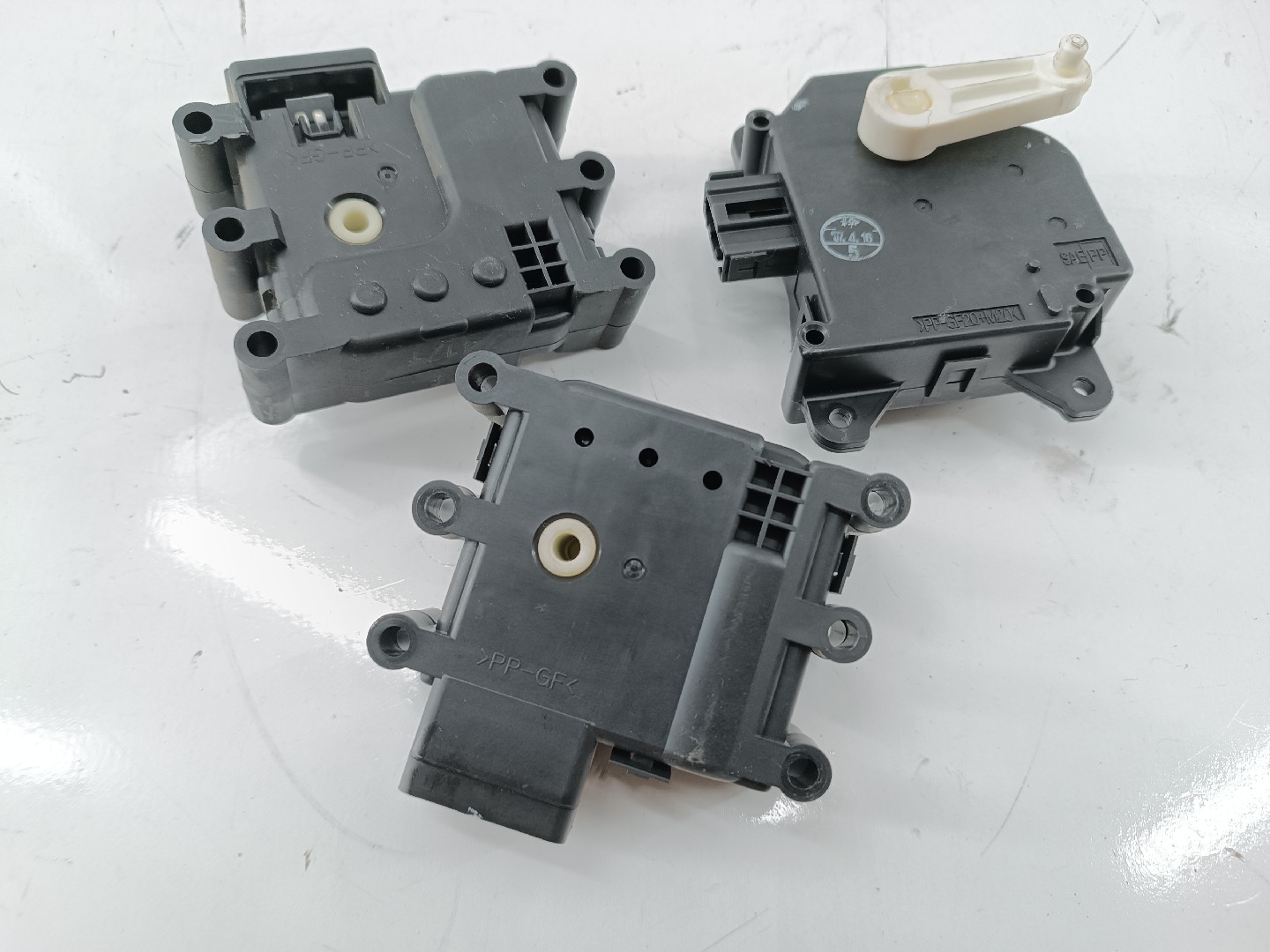 Motores atuadores de sofagem MAZDA 3 (BK) | 03 - 09