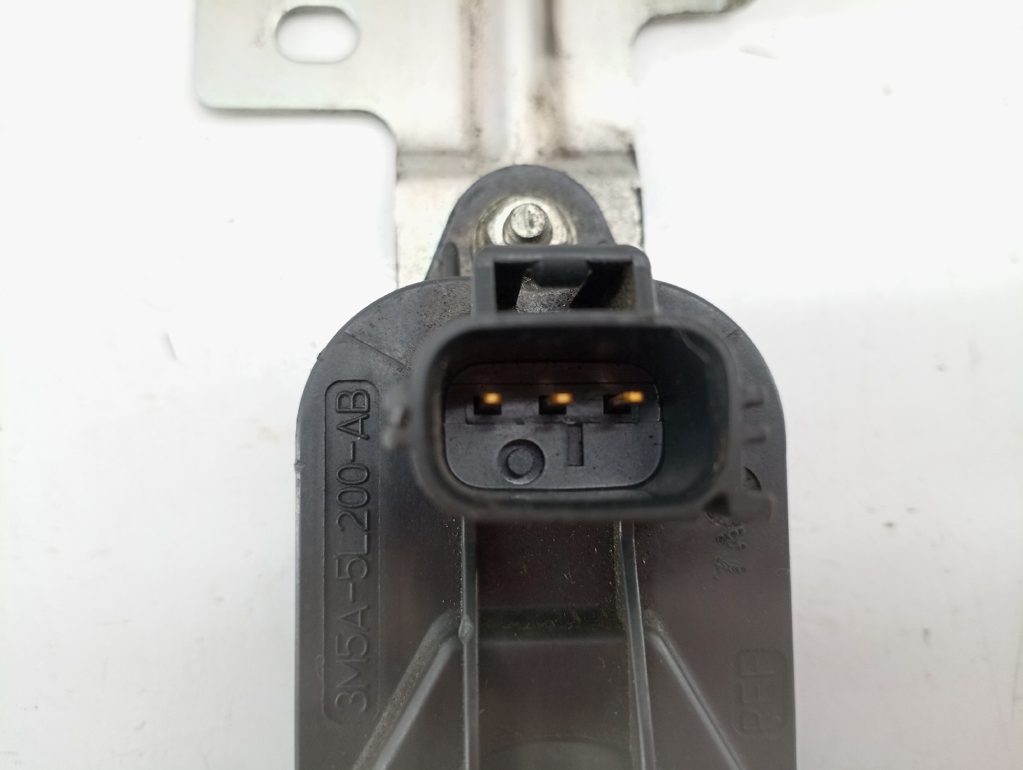 Sensor de pressão de gases de escape MAZDA 3 (BK) | 03 - 09 Imagem-2