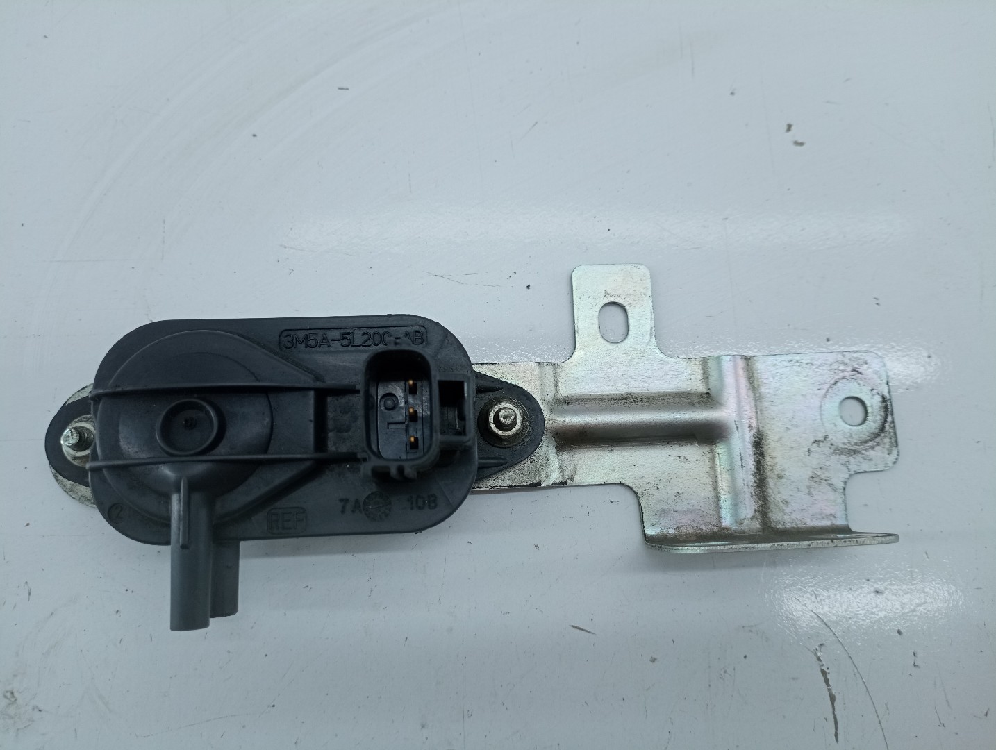 Sensor de pressão de gases de escape MAZDA 3 (BK) | 03 - 09