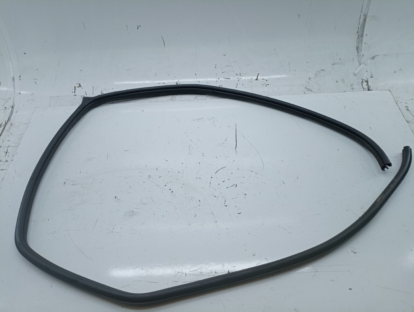 Borracha Da Porta Traseira Direita MAZDA 3 (BK) | 03 - 09