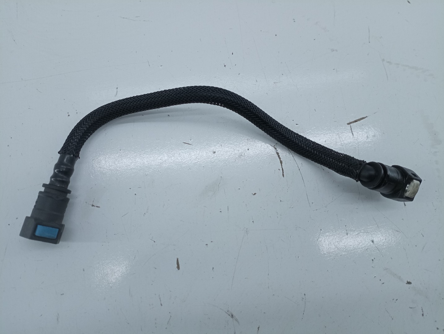 Tubo do combustível MAZDA 3 (BK) | 03 - 09 Imagem-2