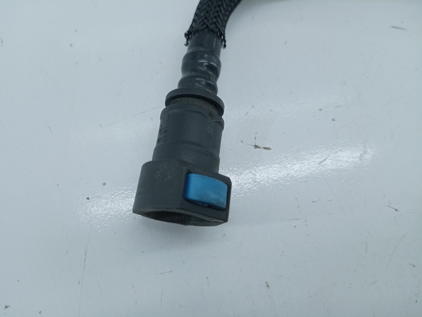 Tubo do combustível MAZDA 3 (BK) | 03 - 09 Imagem-3