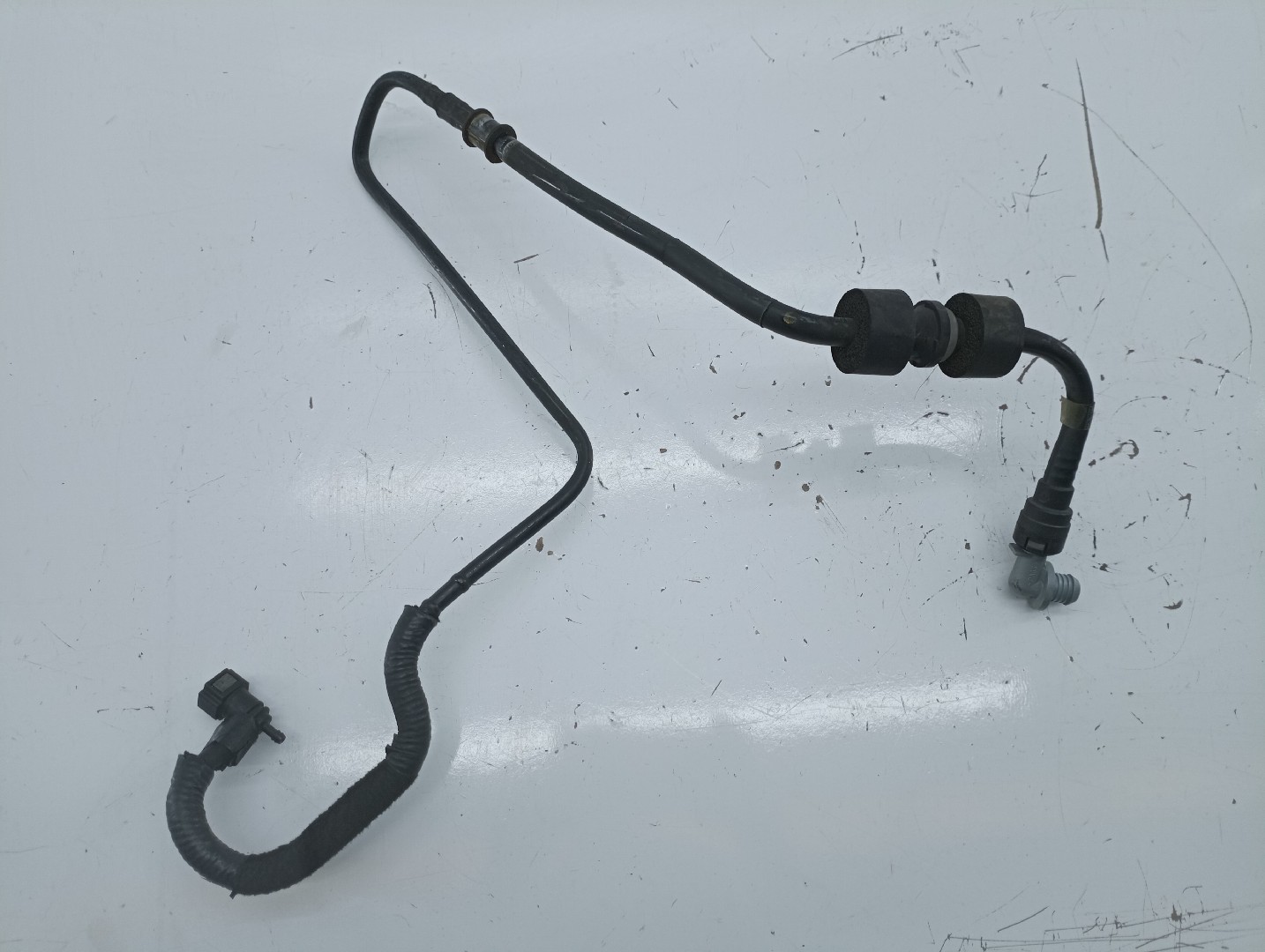 Tubo flexível de vacuo,sistema de travagem MAZDA 3 (BK) | 03 - 09