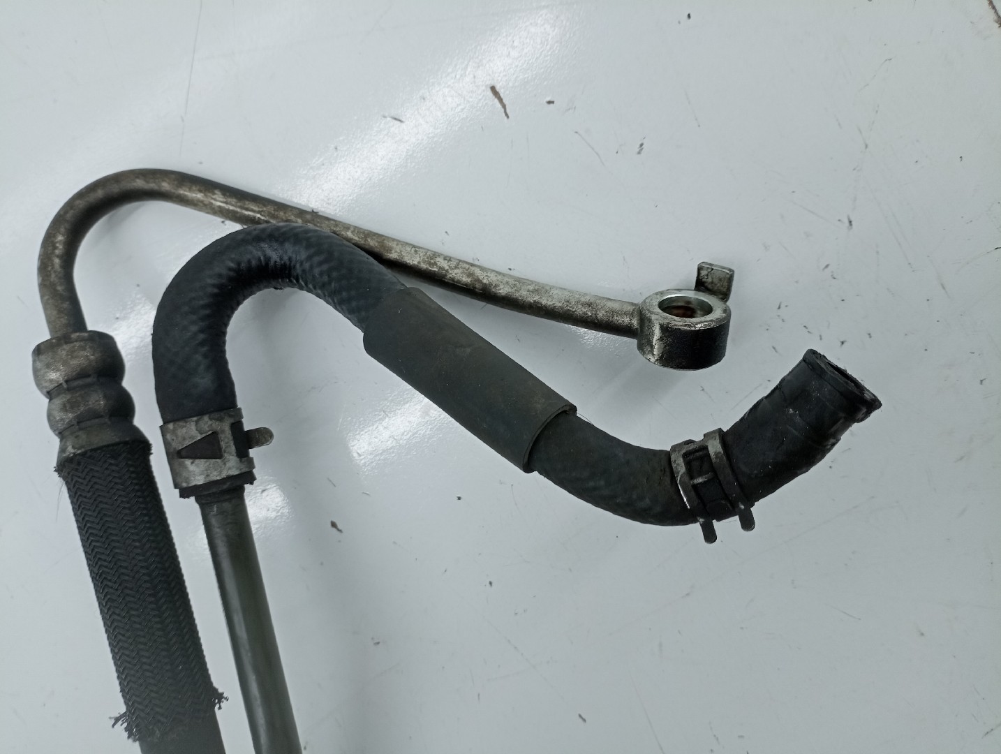 Tubo de óleo MAZDA 3 (BK) | 03 - 09 Imagem-1