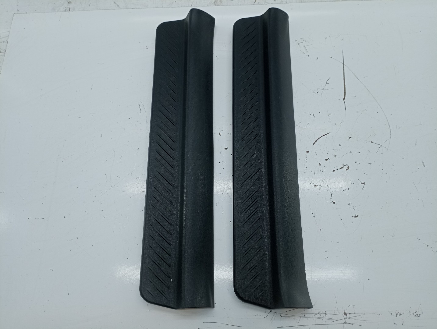 Moldura de soleira de porta MAZDA 3 (BK) | 03 - 09 Imagem-6