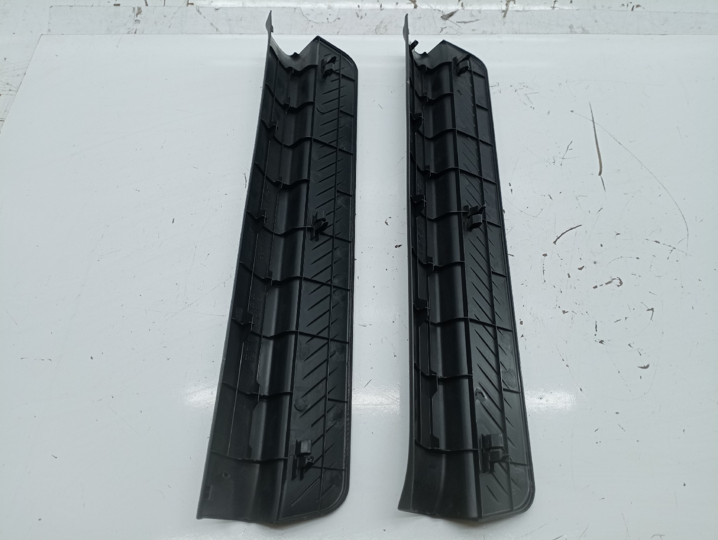 Moldura de soleira de porta MAZDA 3 (BK) | 03 - 09 Imagem-5