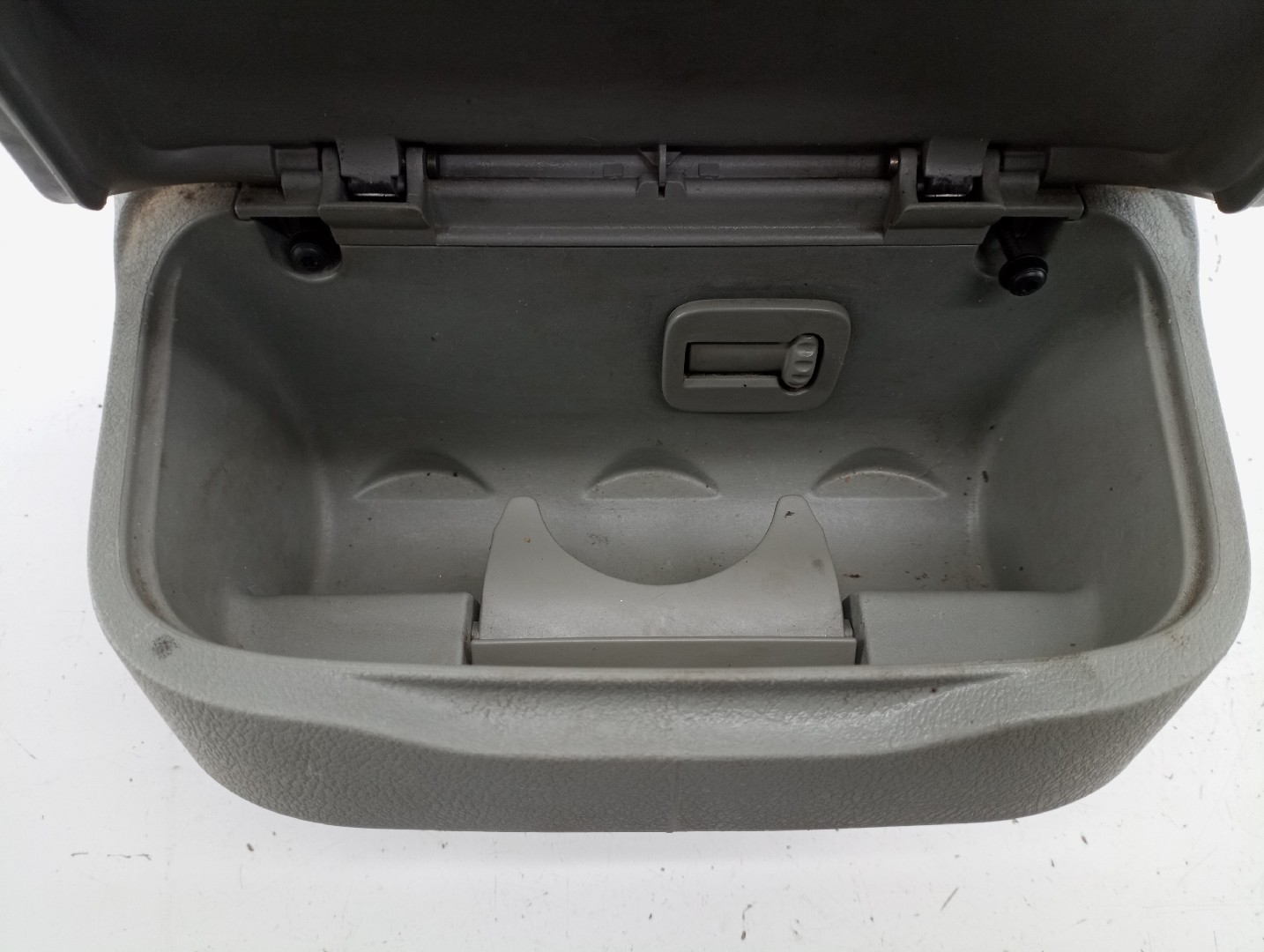 Porta copos RENAULT MEGANE Scenic (JA0/1_) | 96 - 01 Imagem-7