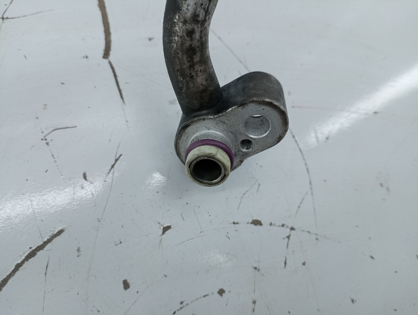 Tubo de Ar condicionado VOLKSWAGEN PASSAT (3C2) | 05 - 10 Imagem-4