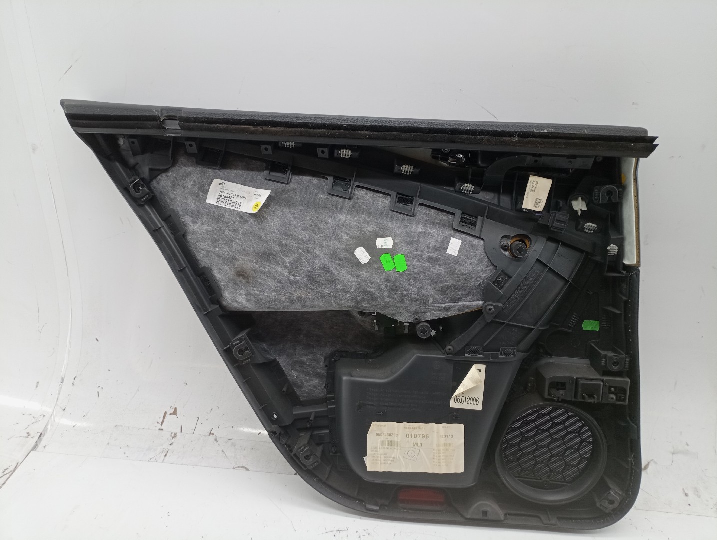 Quartela de porta trás direita VOLKSWAGEN PASSAT (3C2) | 05 - 10 Imagem-3