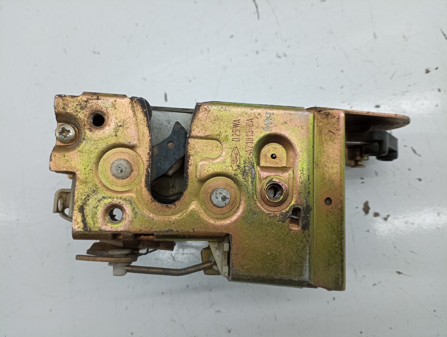 Fecho da Porta Frente Esquerdo FORD ESCORT 91 Express (AVF) | 90 - 94 Imagem-5