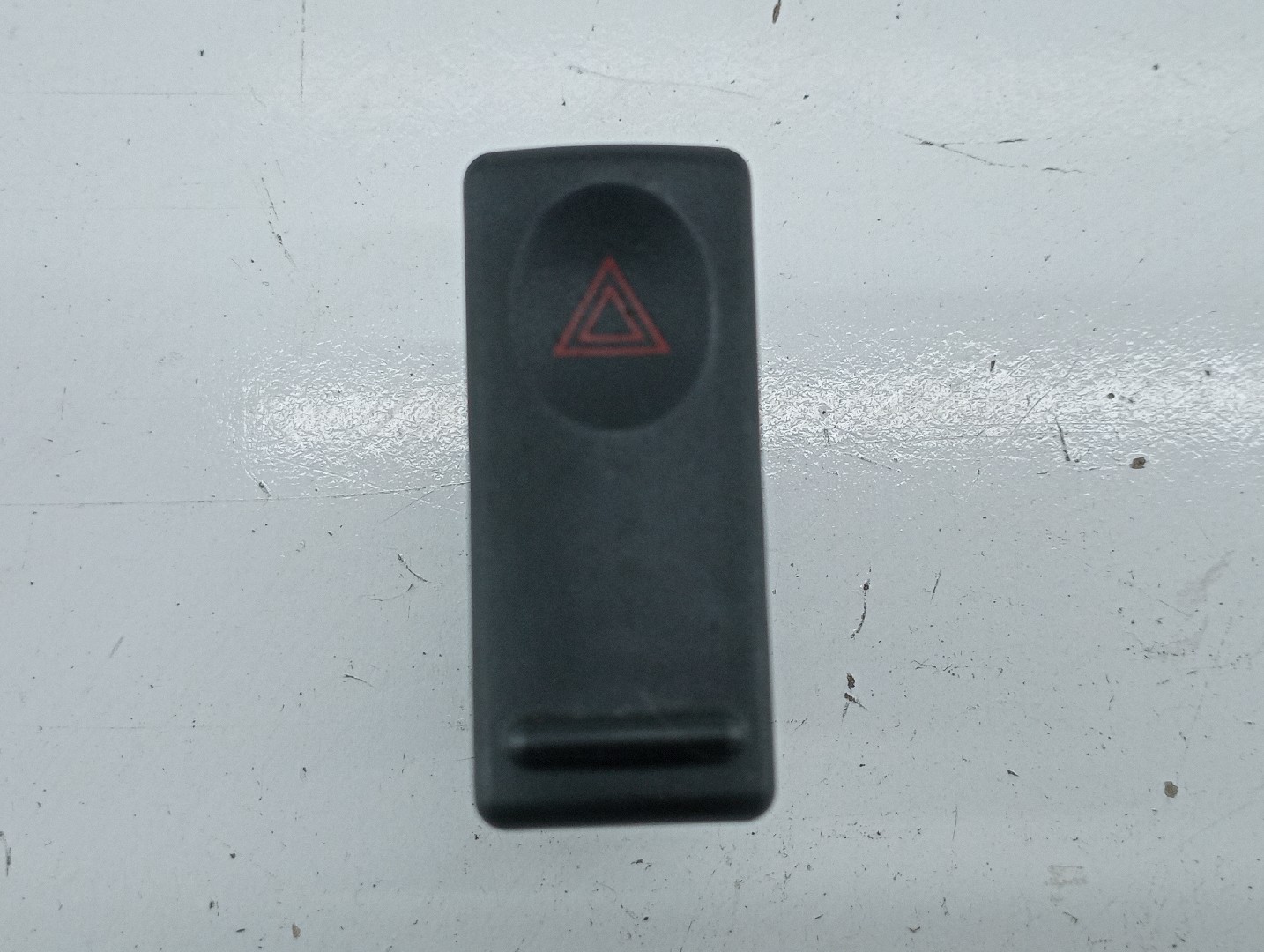 Botão dos 4 piscas RENAULT 19 II (B/C53_) | 91 - 01 Imagem-3