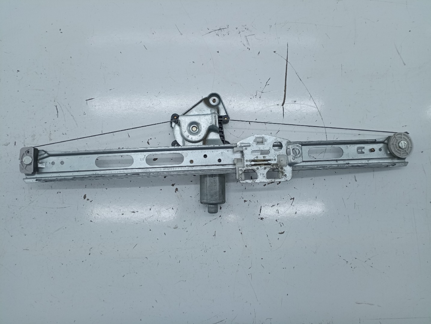 Motor e elevador de vidro frente esquerdo MERCEDES-BENZ A-CLASS (W168) | 97 - 05 Imagem-2
