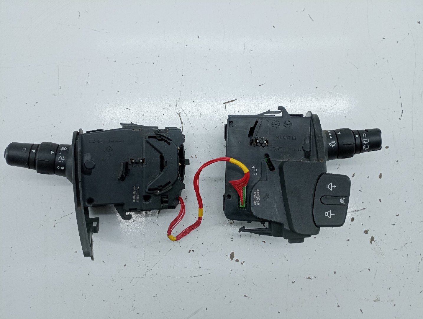 Comutador de Luzes /Piscas /Limpa Para-Brisas RENAULT CLIO III (BR0/1, CR0/1) | 05 -  Imagem-9