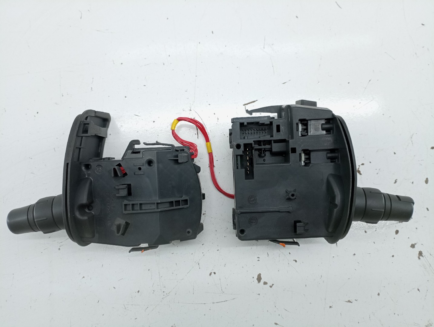 Comutador de Luzes /Piscas /Limpa Para-Brisas RENAULT CLIO III (BR0/1, CR0/1) | 05 -  Imagem-6