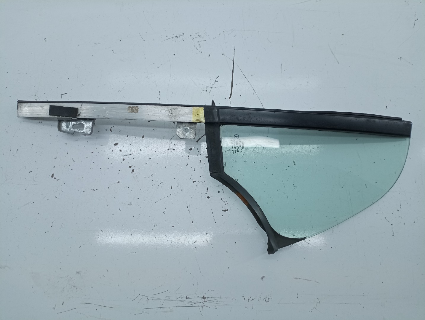 Vidro Triangular Frente Esquerdo SMART FORTWO Coupé (450) | 04 - 07