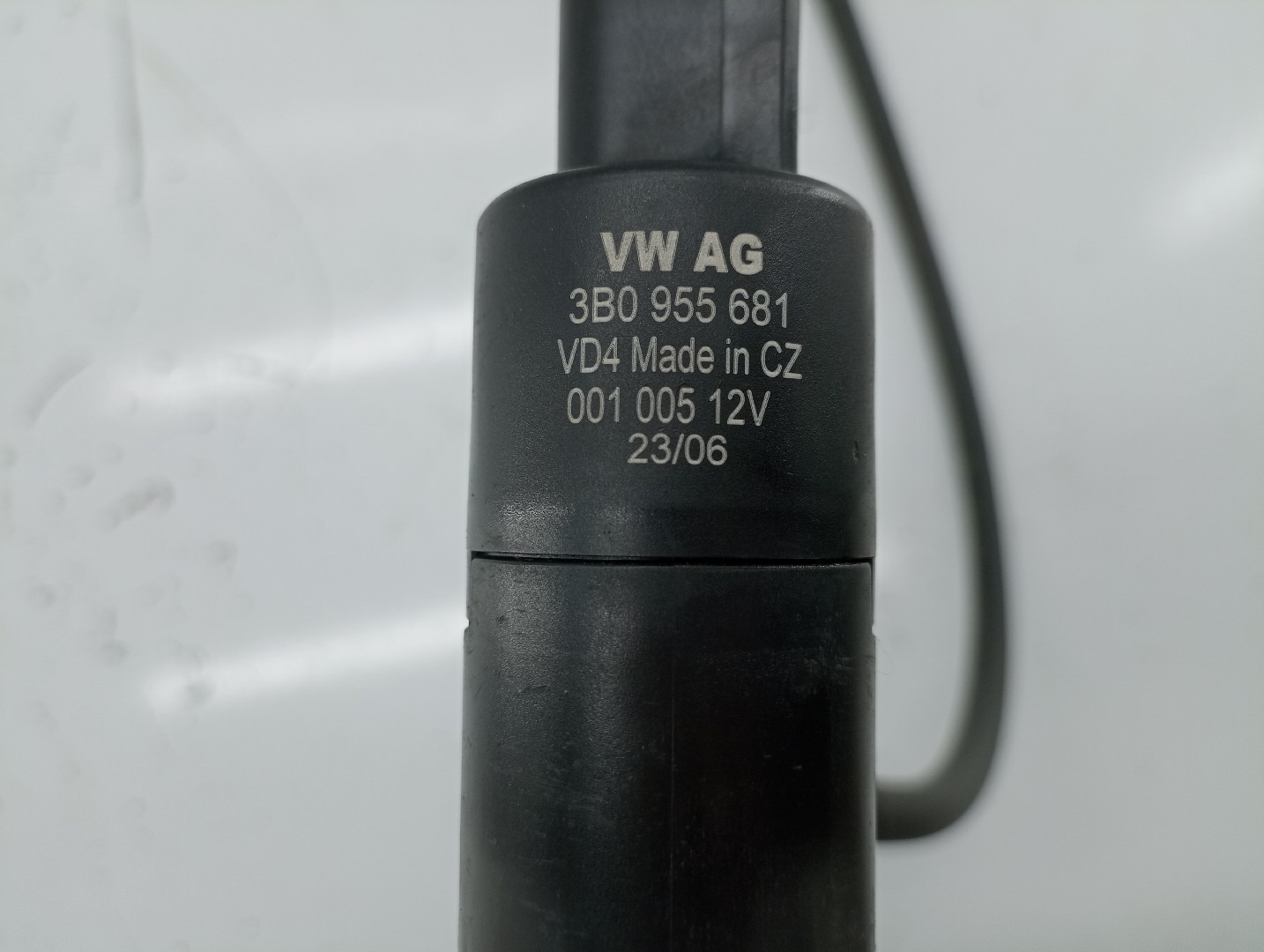 Motor de esguicho VOLKSWAGEN TOUAREG (7LA, 7L6, 7L7) | 02 - 13 Imagem-2