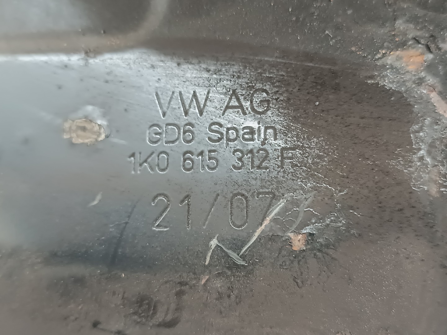 Manga de Eixo Frente direita VOLKSWAGEN GOLF V (1K1) | 03 - 09 Imagem-1