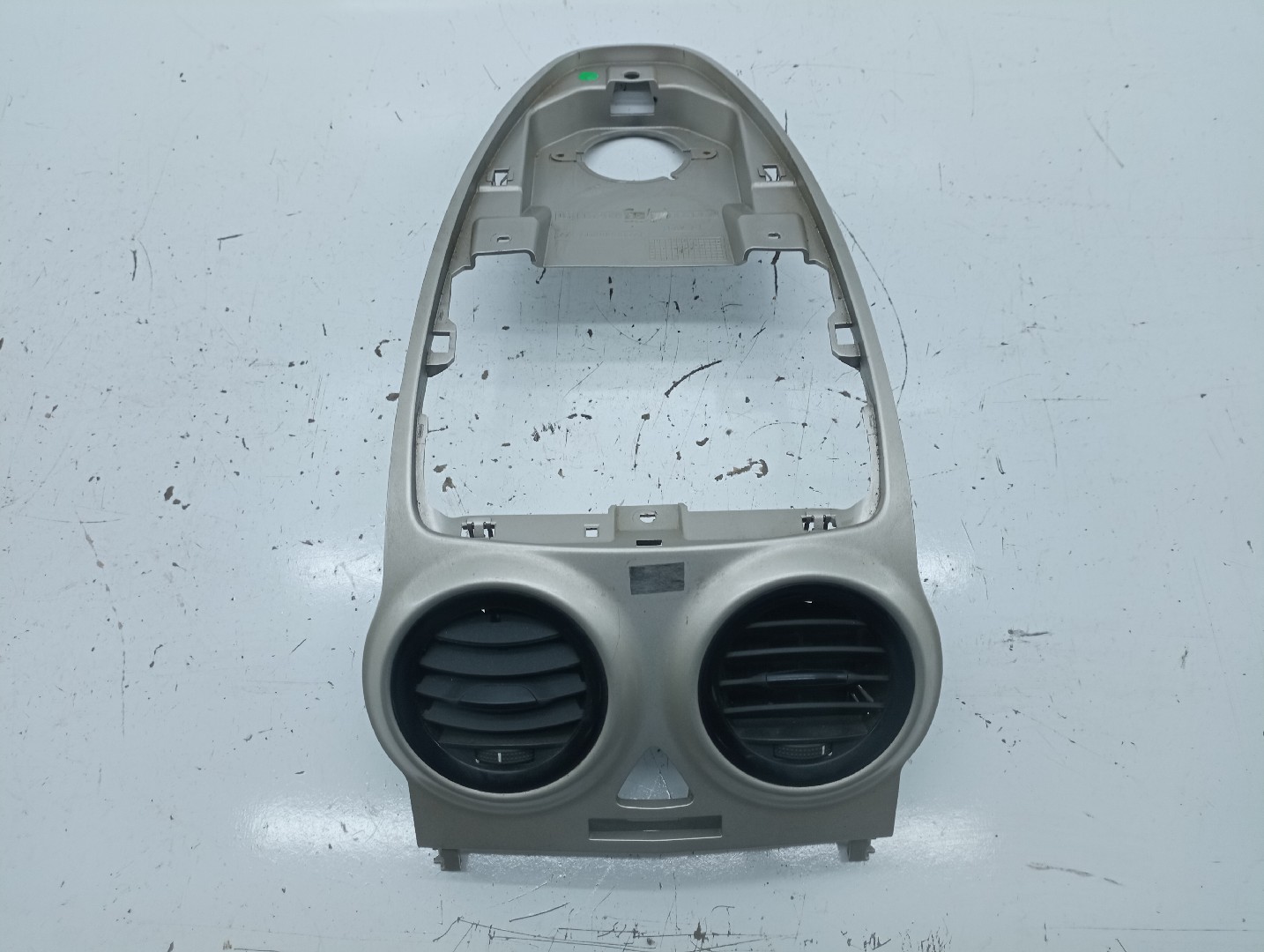 Ventilação de ar central OPEL CORSA D (S07) | 06 - 14