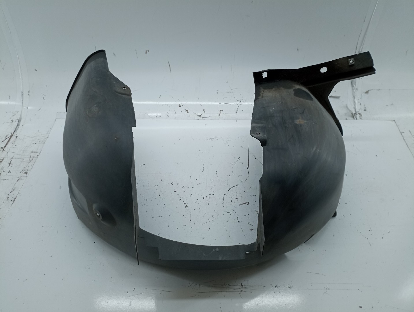 Cava de Roda Frente Esquerda CITROEN C2 ENTERPRISE (JG_) | 03 - 09