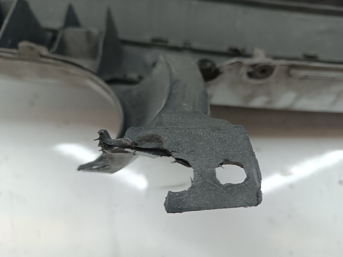 Para Choques Frente VOLKSWAGEN GOLF IV (1J1) | 97 - 07 Imagem-1