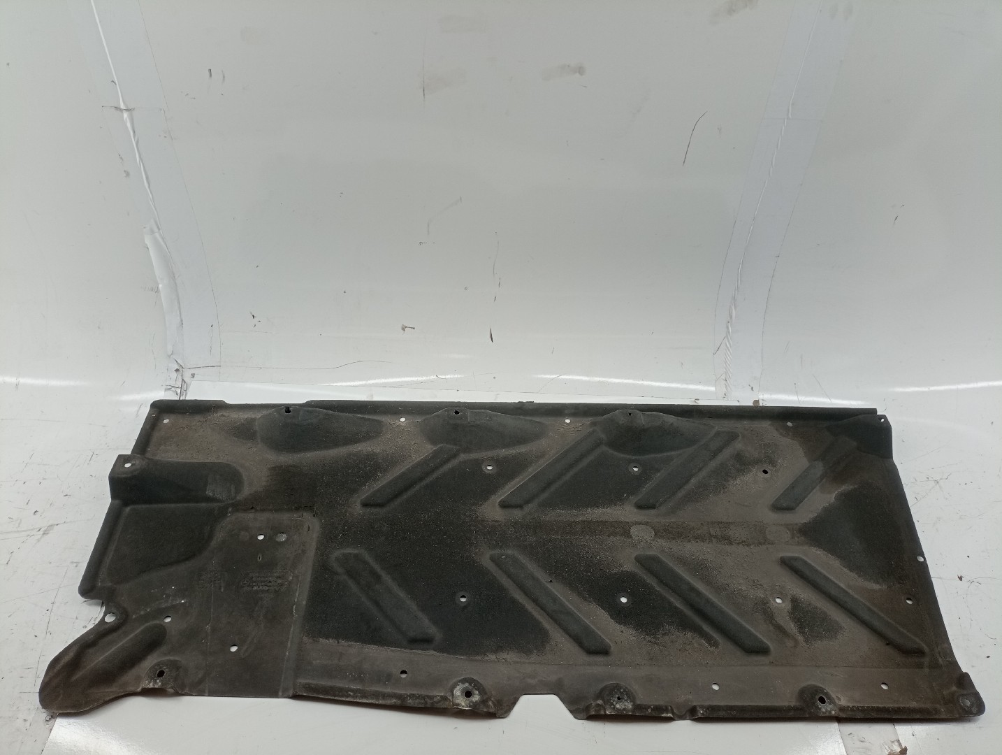 Proteção inferior de carroçaria MERCEDES-BENZ CLA Coupé (C117) | 13 - 19