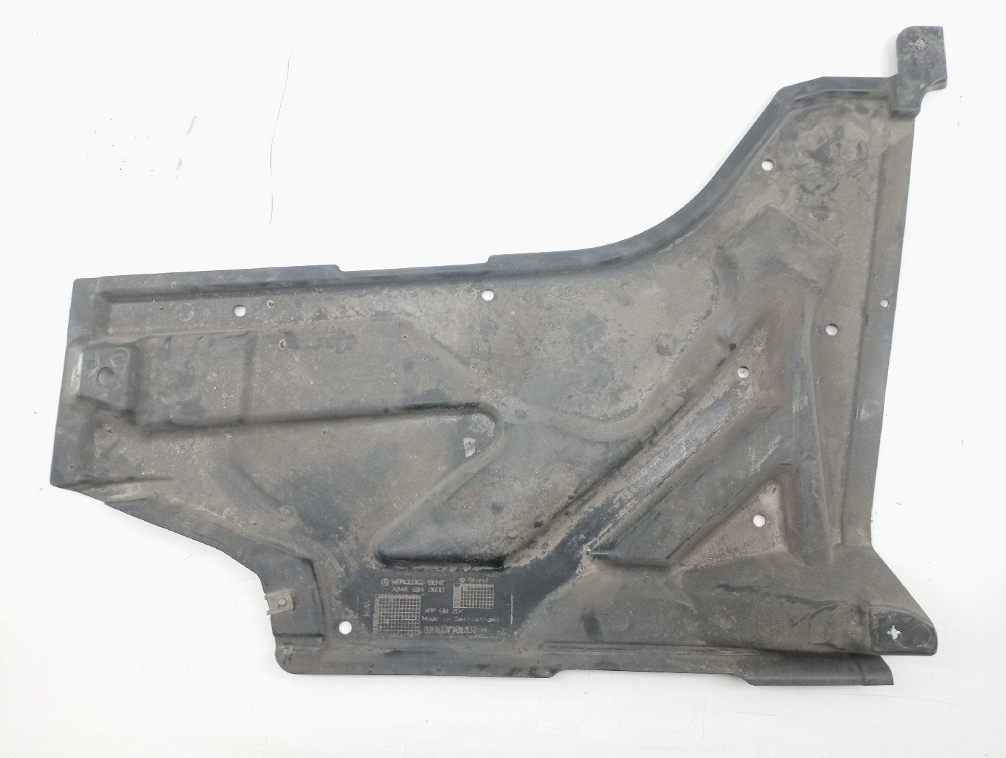 Proteção inferior de carroçaria MERCEDES-BENZ CLA Coupé (C117) | 13 - 19