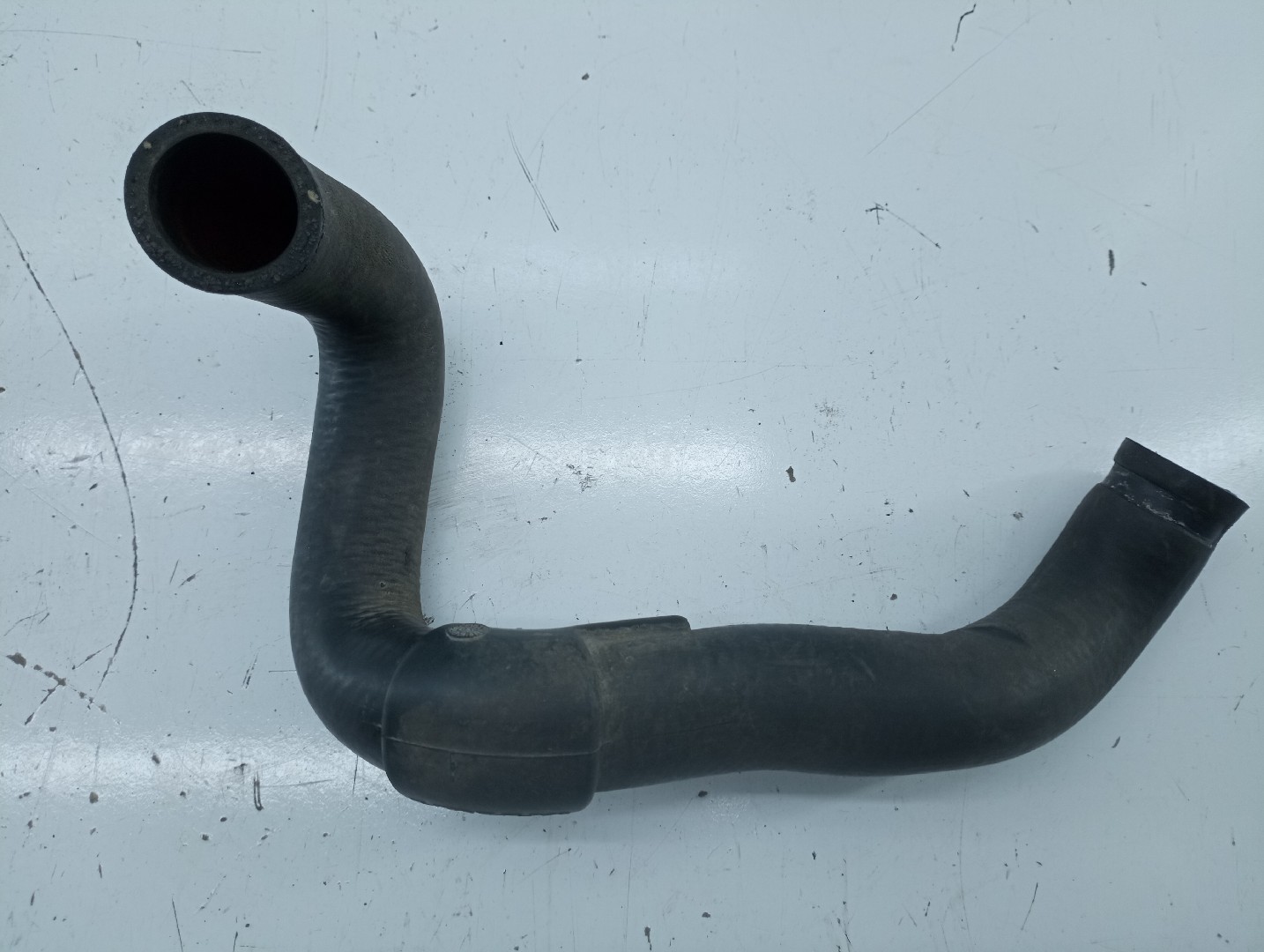Tubo de Água VOLVO 460 L (464) | 88 - 96