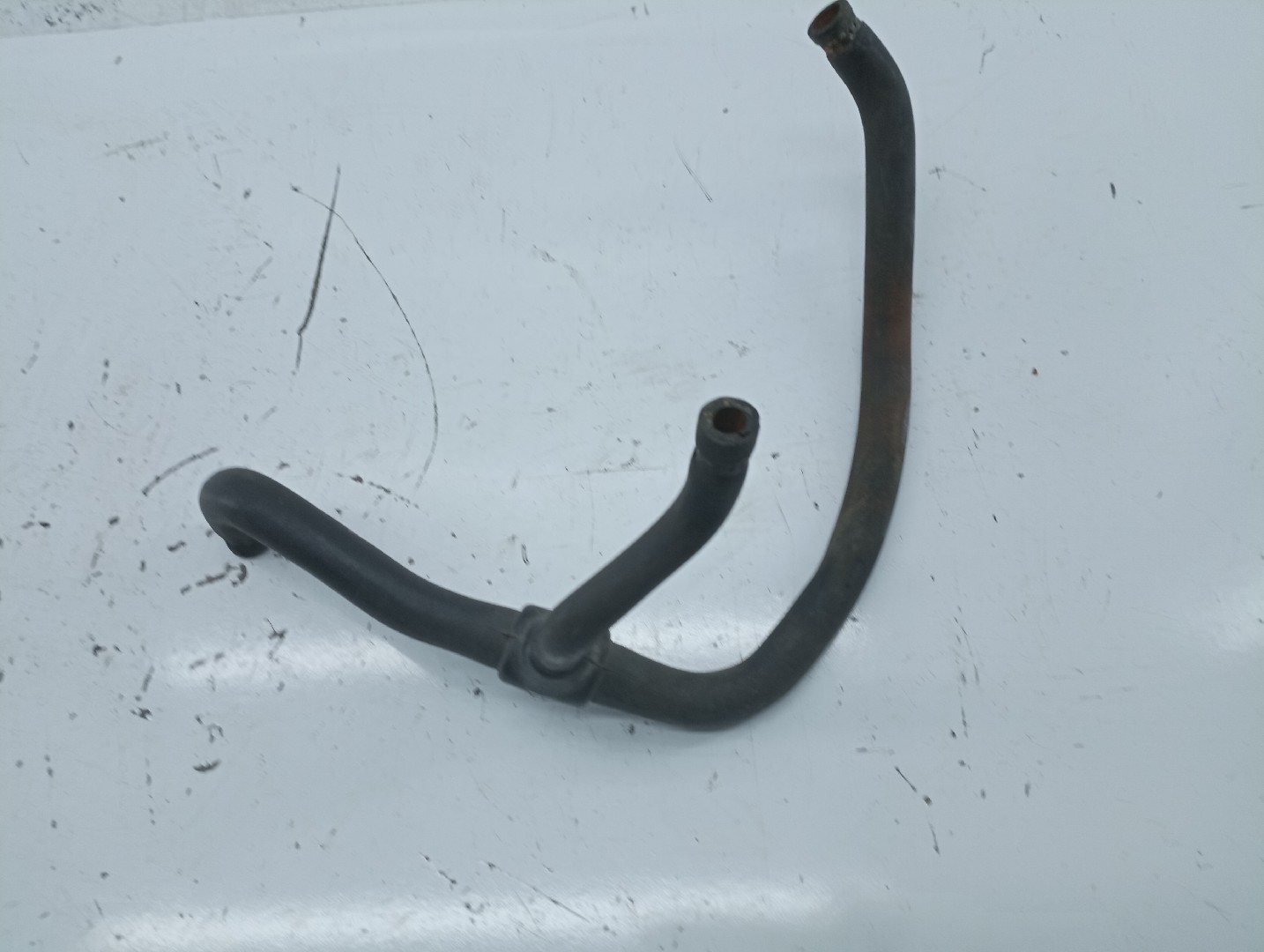 Tubo de Água VOLVO 460 L (464) | 88 - 96 Imagem-5