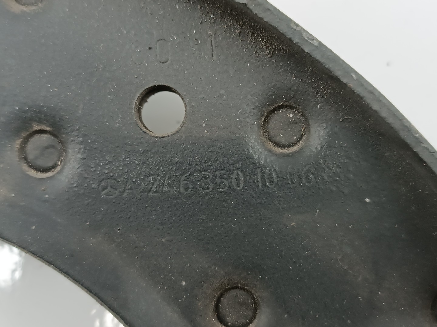 Braços de suspensão traseiros esquerdo / direito MERCEDES-BENZ CLA Shooting Brake (X117) | 15 - 19