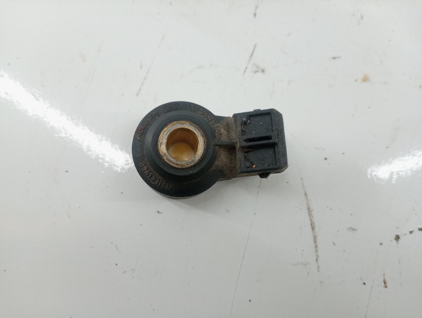 Sensor de detonação VOLKSWAGEN GOLF IV (1J1) | 97 - 07 Imagem-2