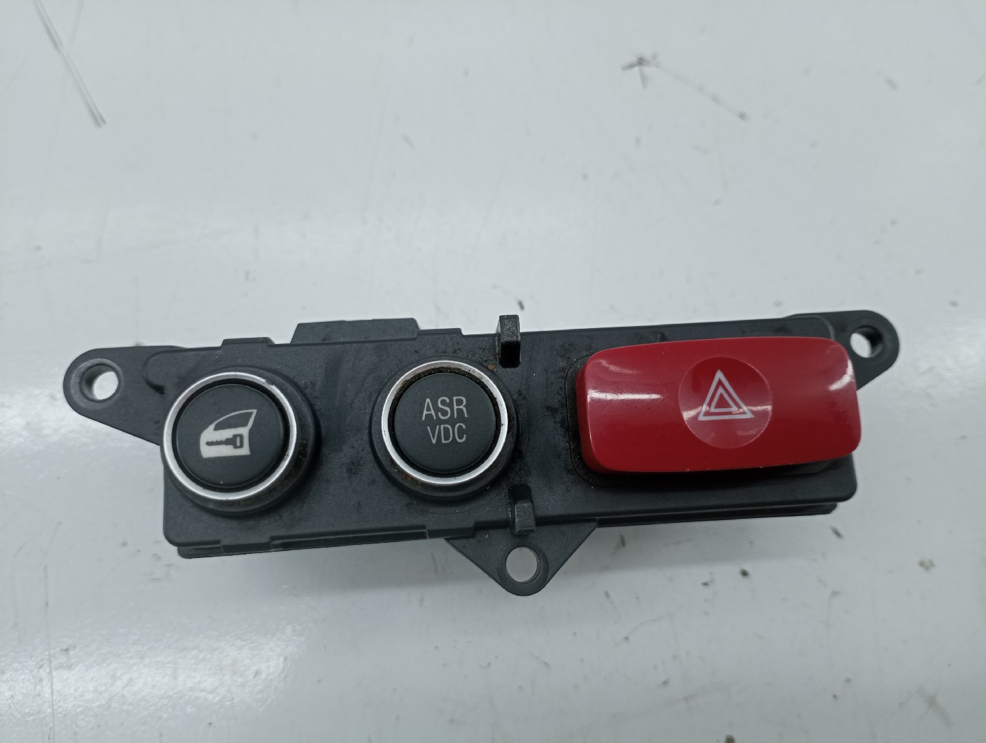 Botão dos 4 piscas ALFA ROMEO 159 (939_) | 05 - 12 Imagem-6