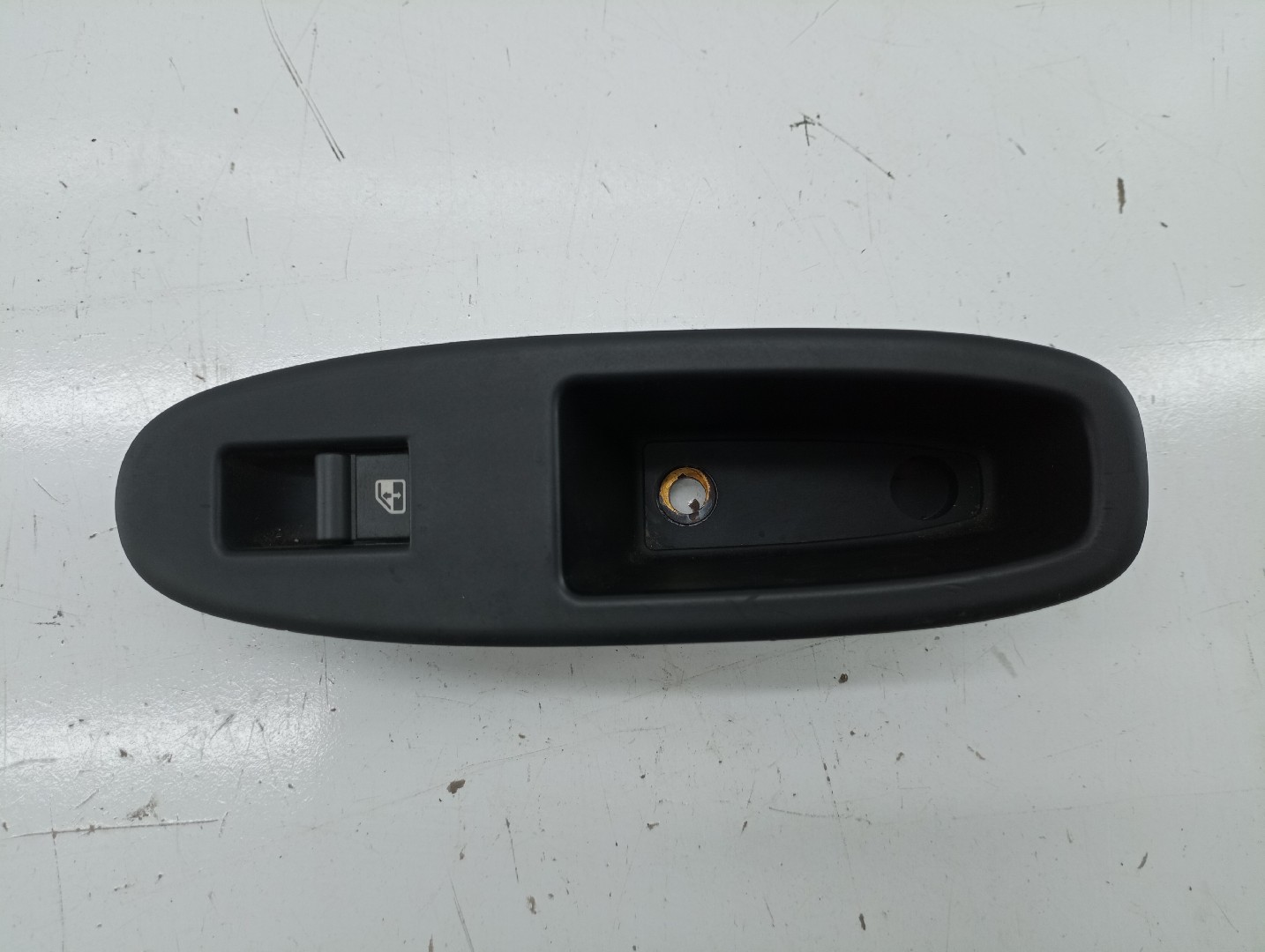 Comutador de vidro traseiro esquerdo ALFA ROMEO 159 (939_) | 05 - 12