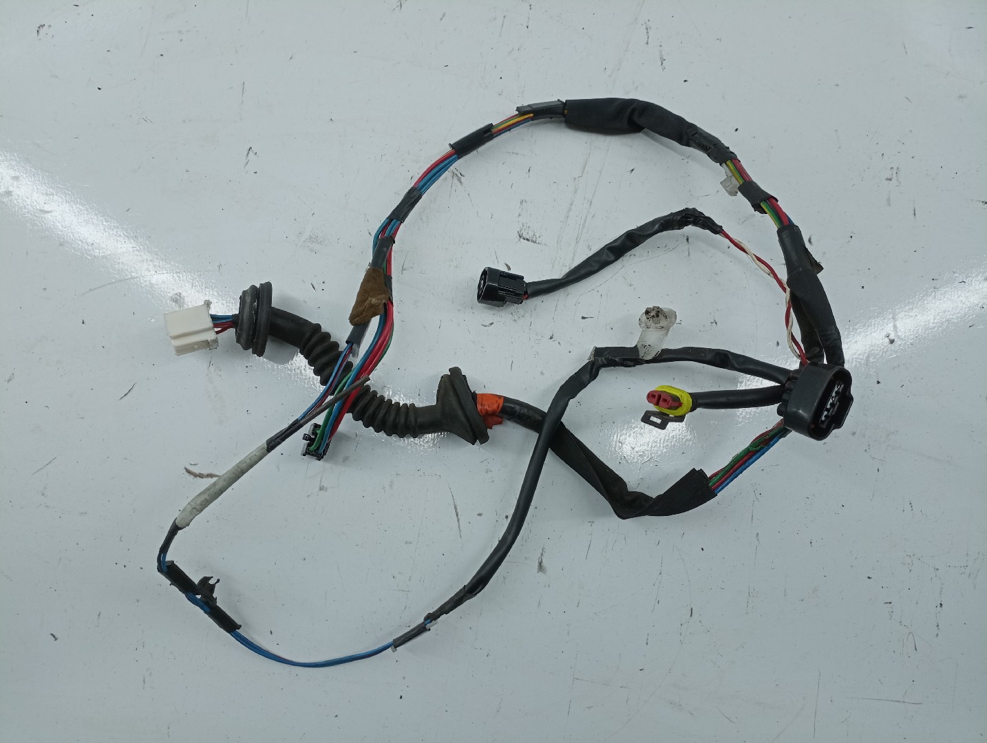 Instalação eléctrica porta trás direita TOYOTA AVENSIS (_T22_) | 97 - 03