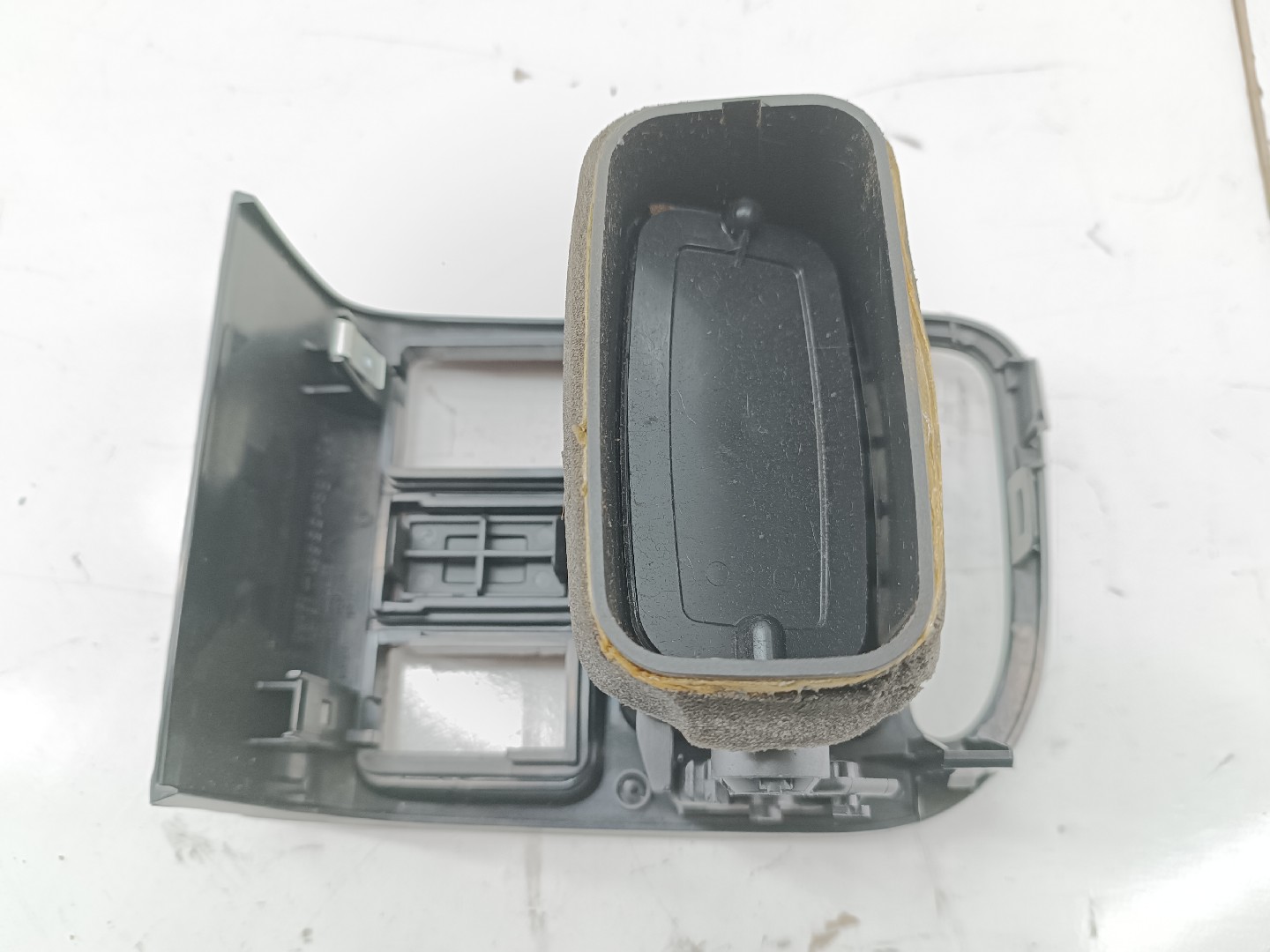 Difusor de ar TOYOTA AVENSIS (_T22_) | 97 - 03