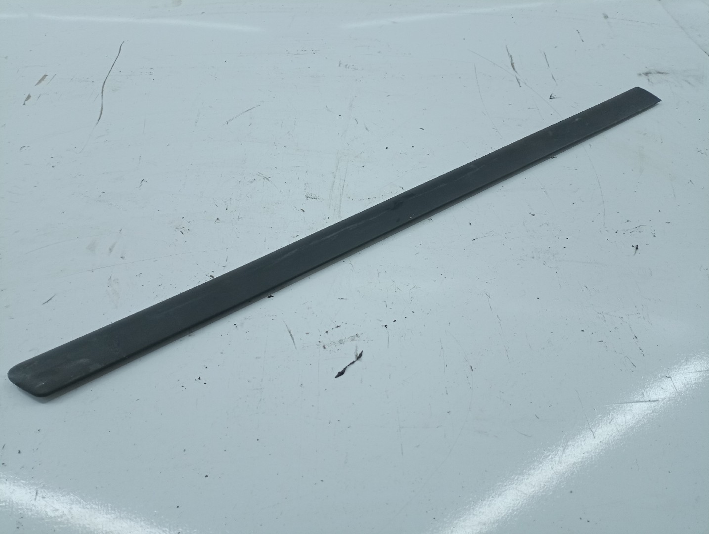 Friso da porta VOLKSWAGEN PASSAT (3B3) | 00 - 05 Imagem-4