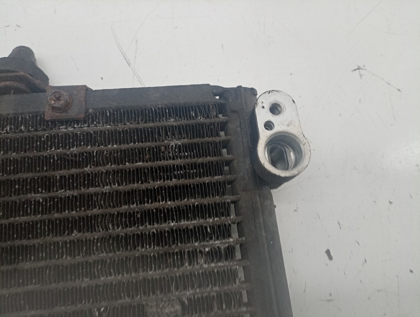 Radiador de AC TOYOTA AVENSIS (_T22_) | 97 - 03 Imagem-1