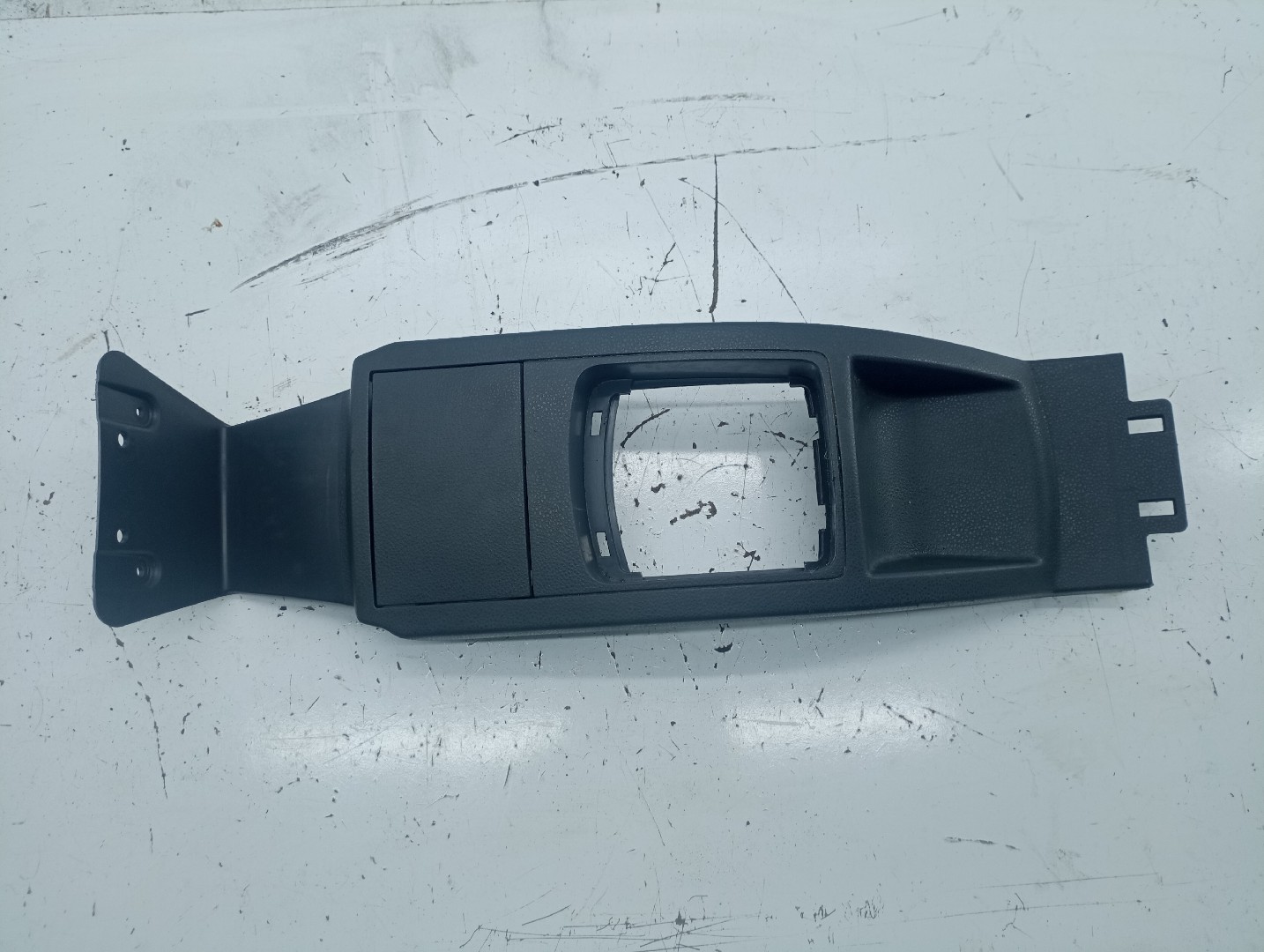 Consola Central VOLKSWAGEN POLO (9N_) | 01 - 14
