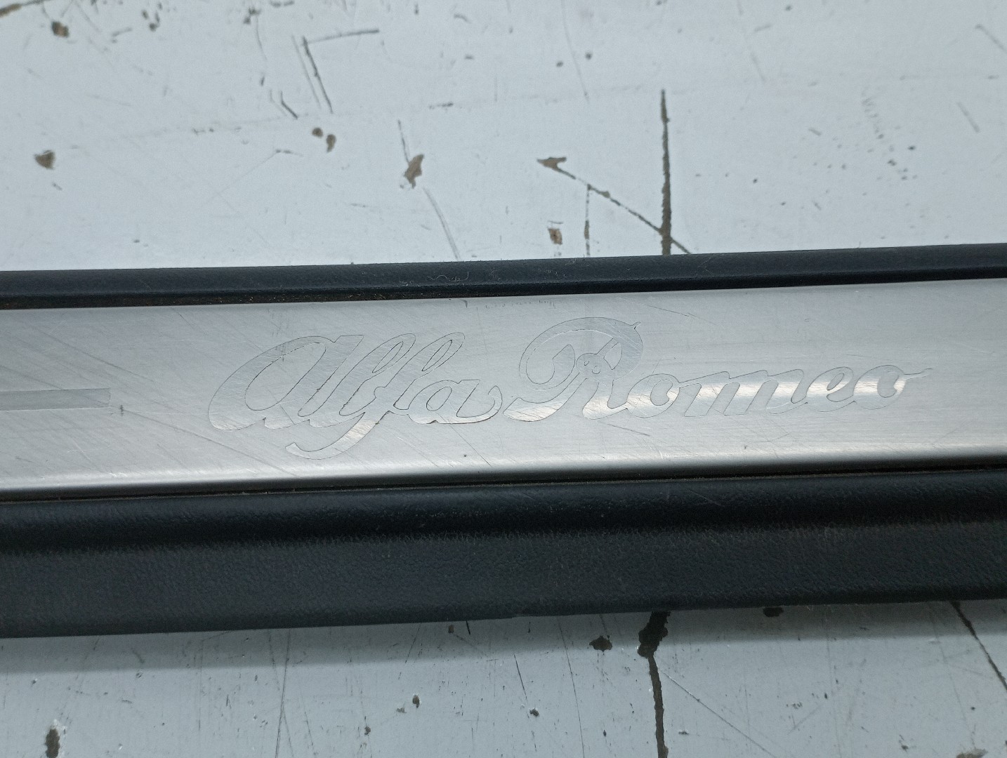 Moldura de soleira de porta ALFA ROMEO 159 (939_) | 05 - 12 Imagem-1