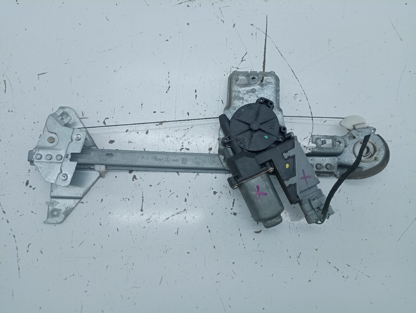 Motor e elevador de vidro trás esquerdo PEUGEOT 307 (3A/C) | 00 - 12