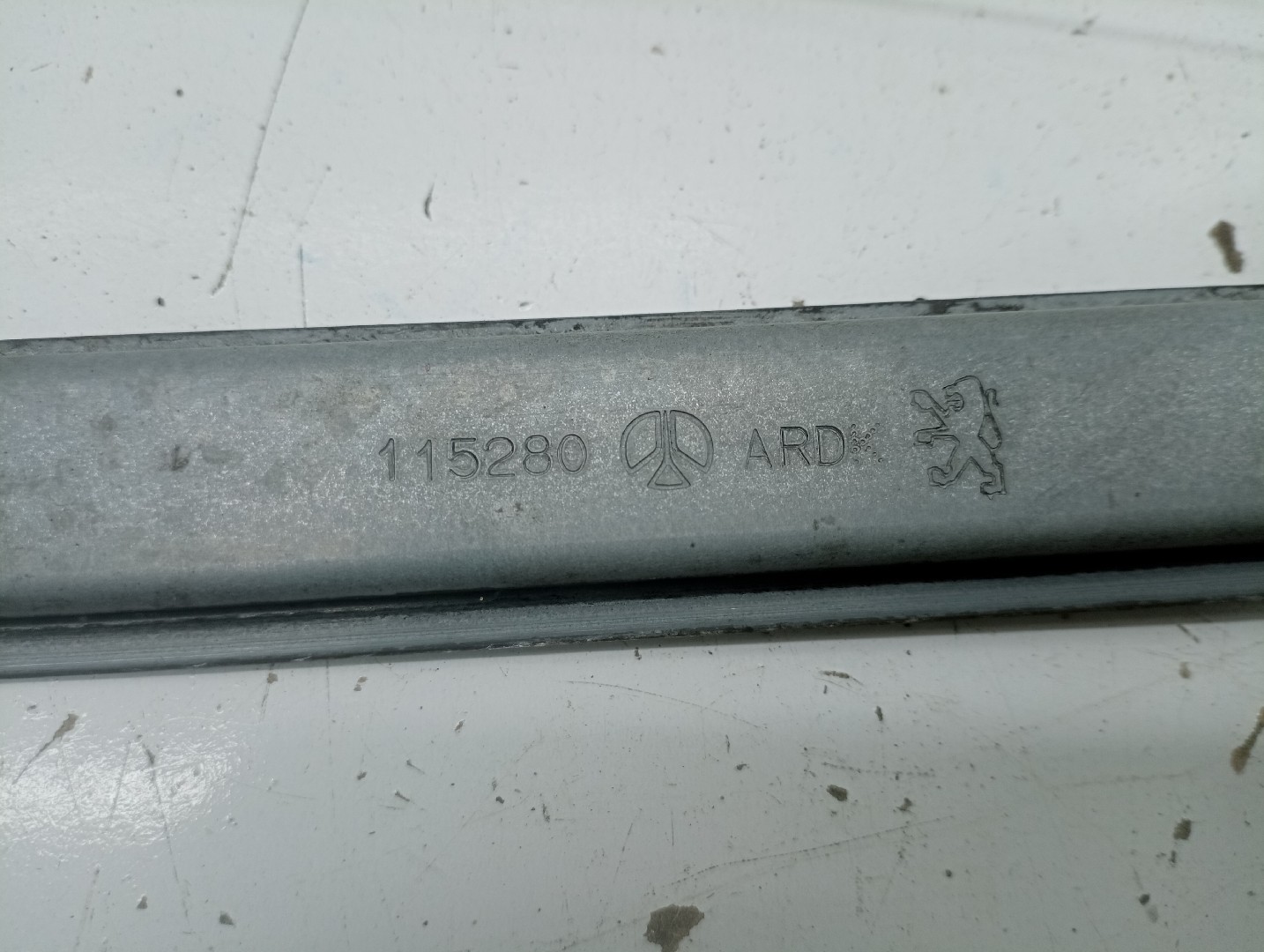 Motor e elevador de vidro trás direito PEUGEOT 307 (3A/C) | 00 - 12 Imagem-1