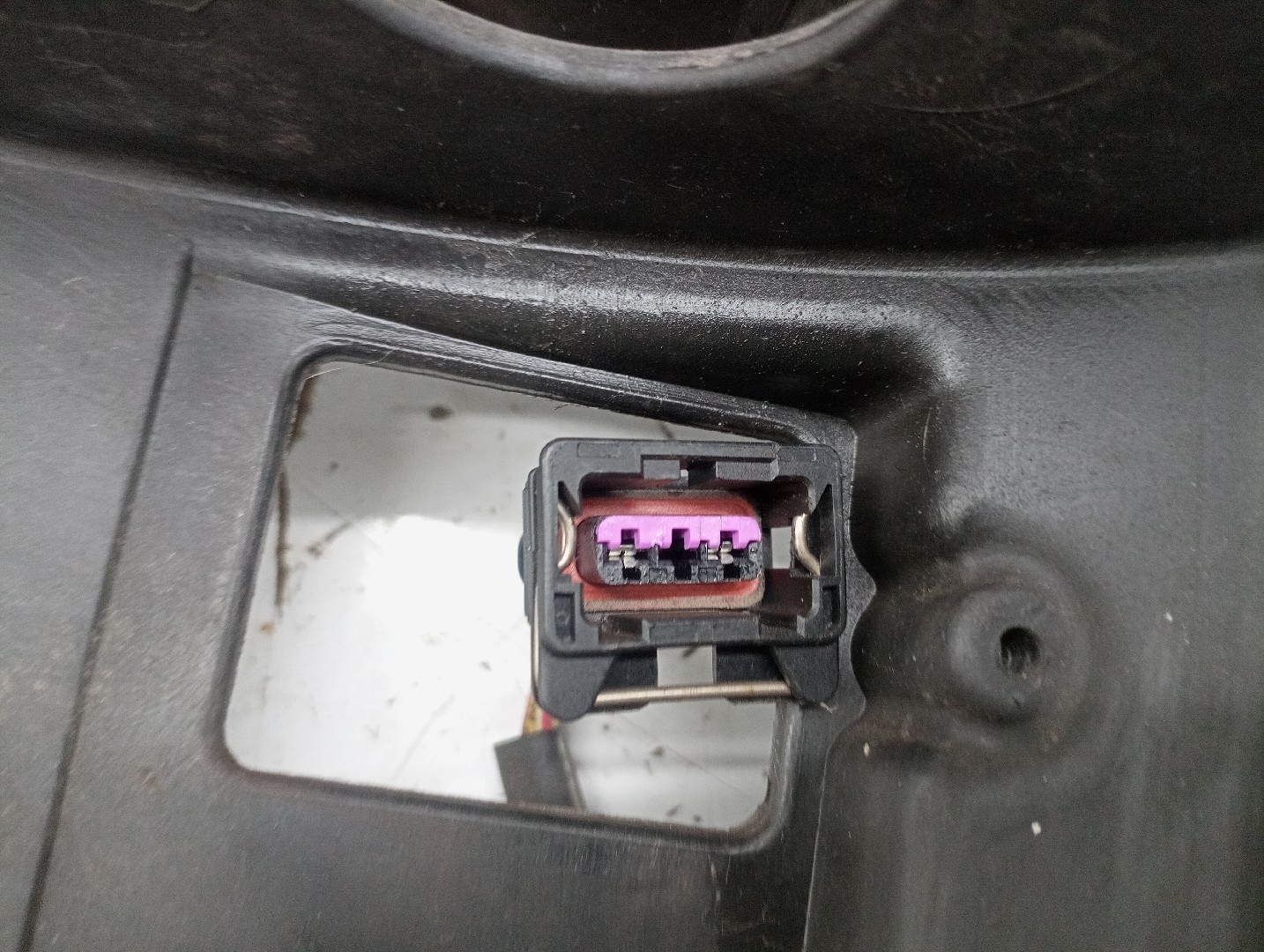 Suporte de termoventilador PEUGEOT 307 (3A/C) | 00 - 12 Imagem-2